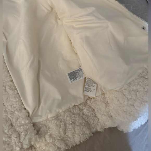 H&M Divided Sherpa Jacket - Picture 3 of 3